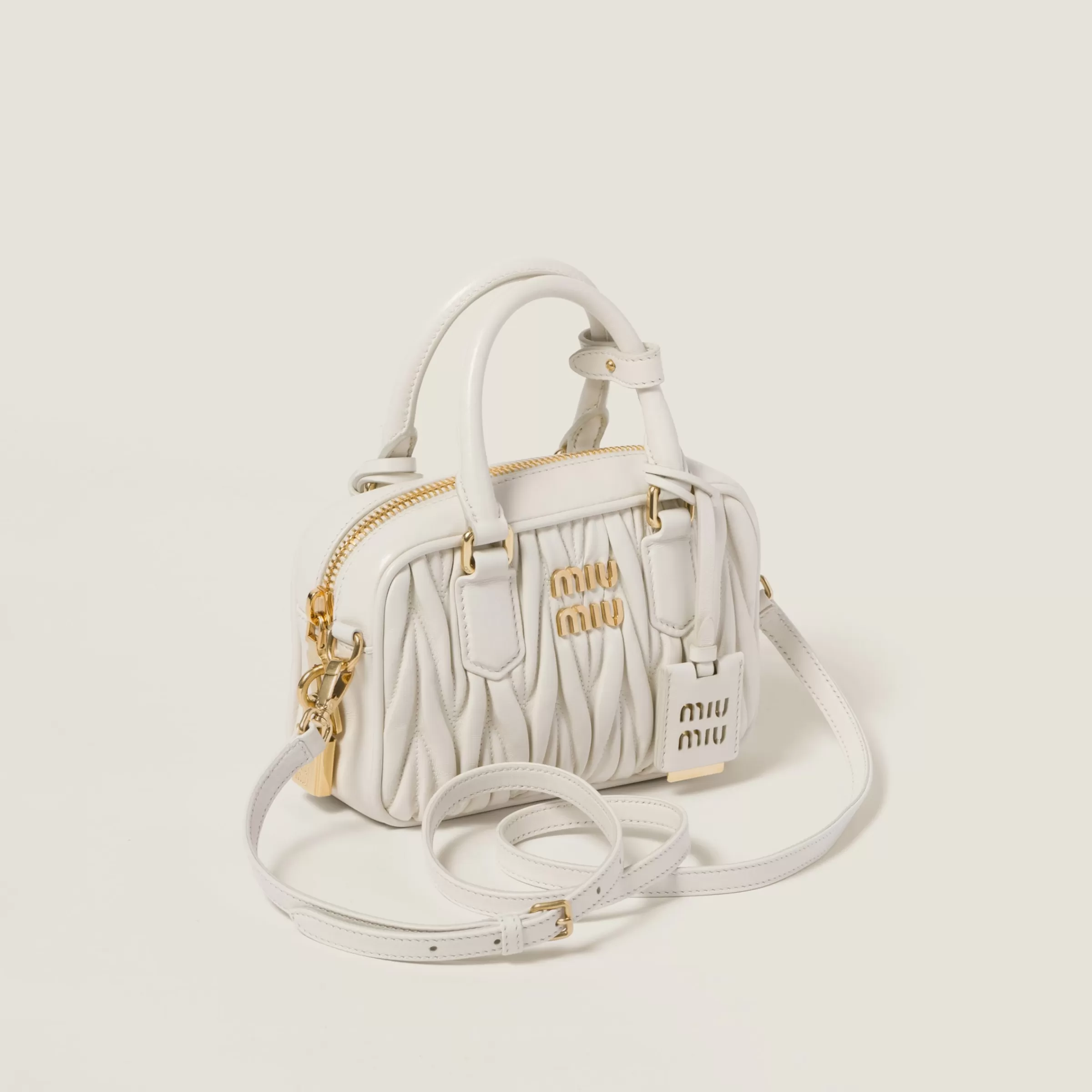 Arcadie matelassé nappa leather bag>Miu Miu Outlet