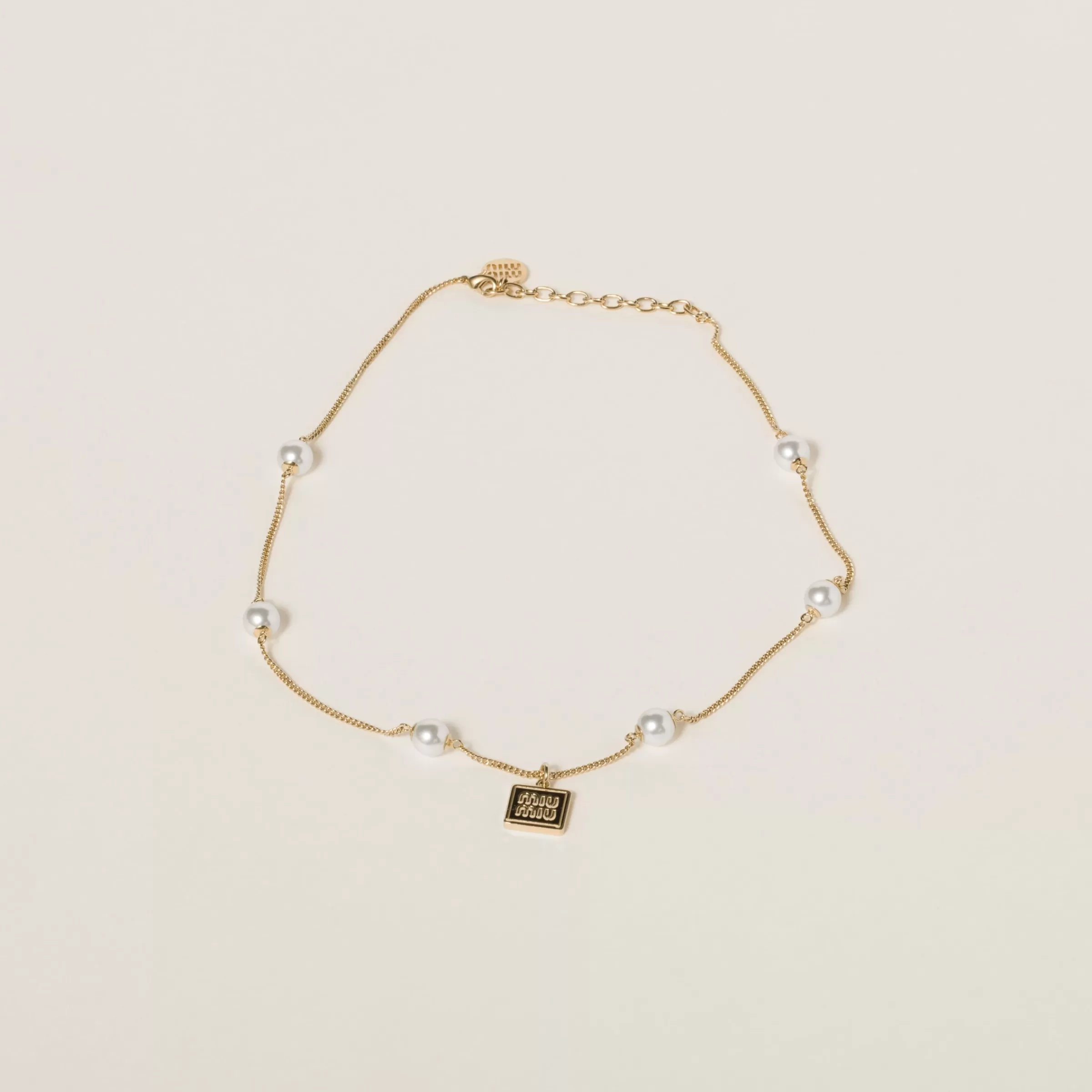 Metal pendant necklace with synthetic pearls>Miu Miu Best