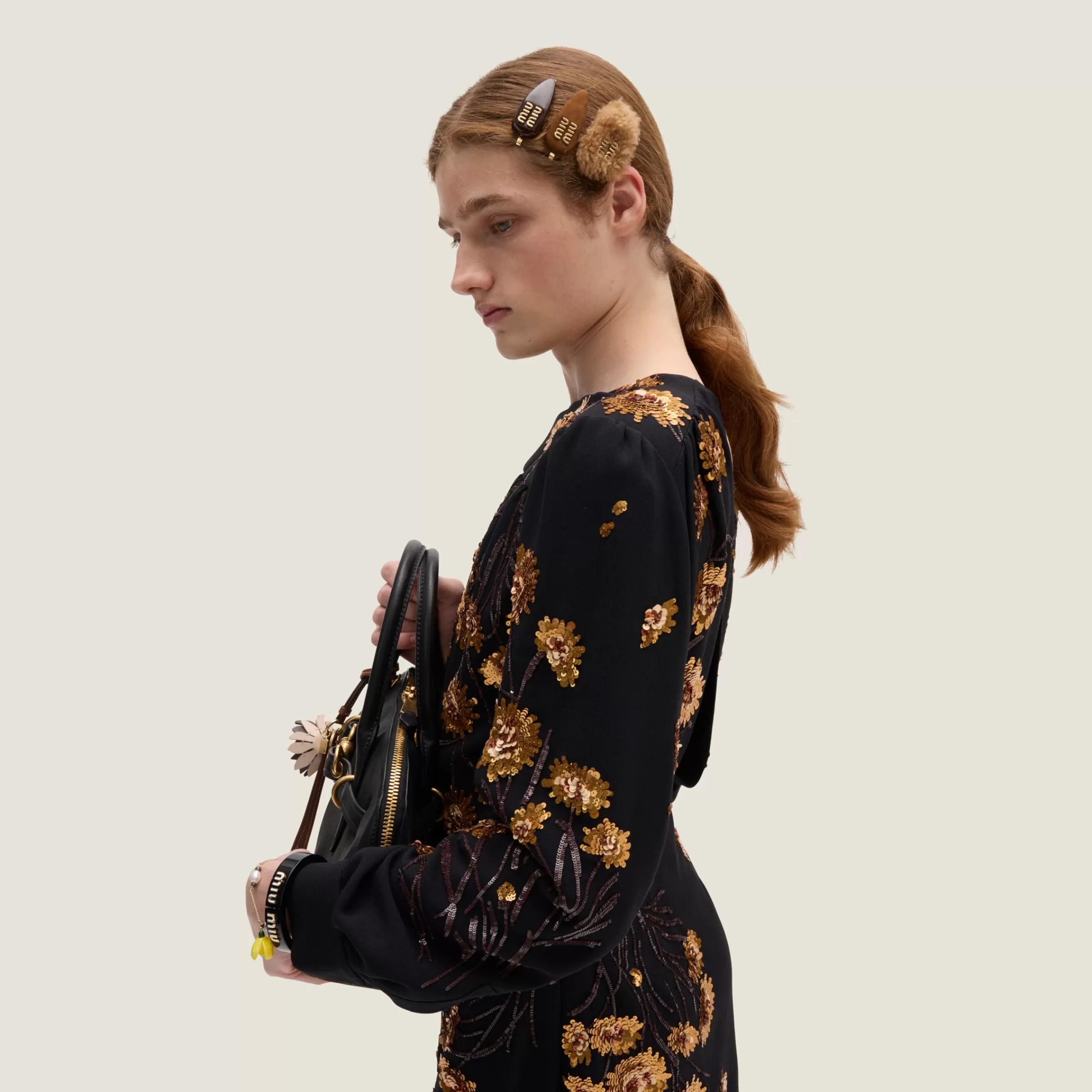Set of leather, suede, and shearling hair clips>Miu Miu Outlet
