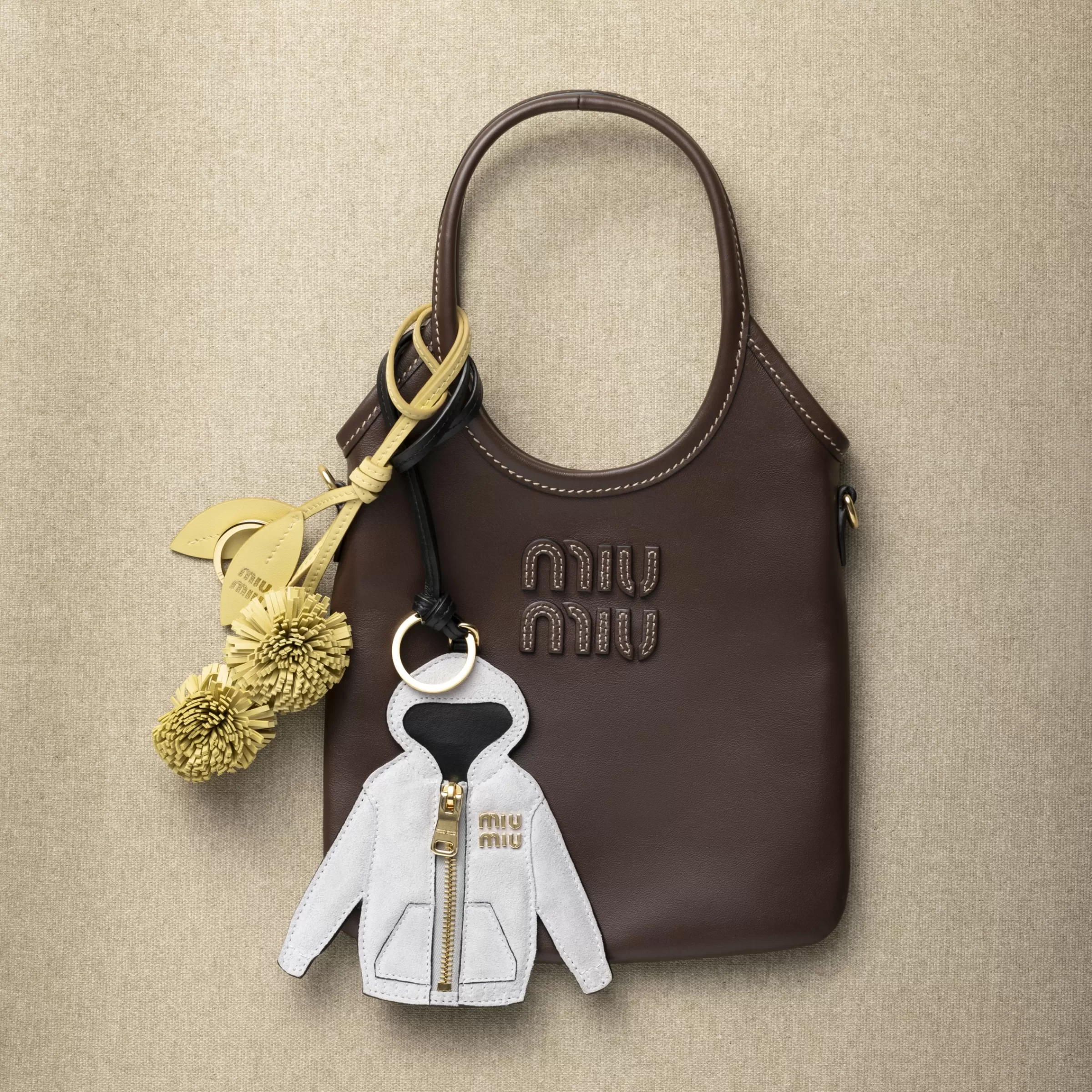 Trick leather keyring>Miu Miu New