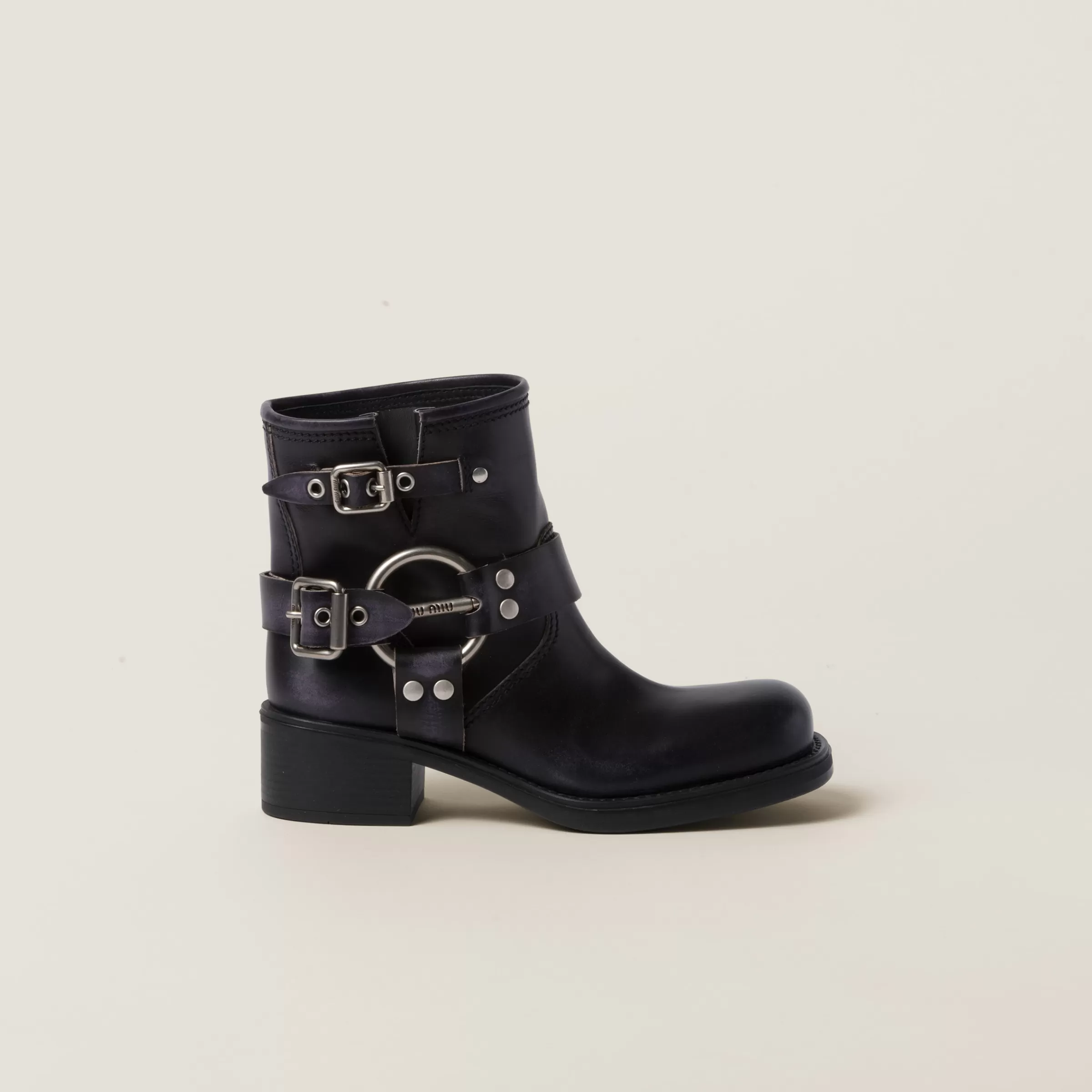 Vintage-look leather booties>Miu Miu Online