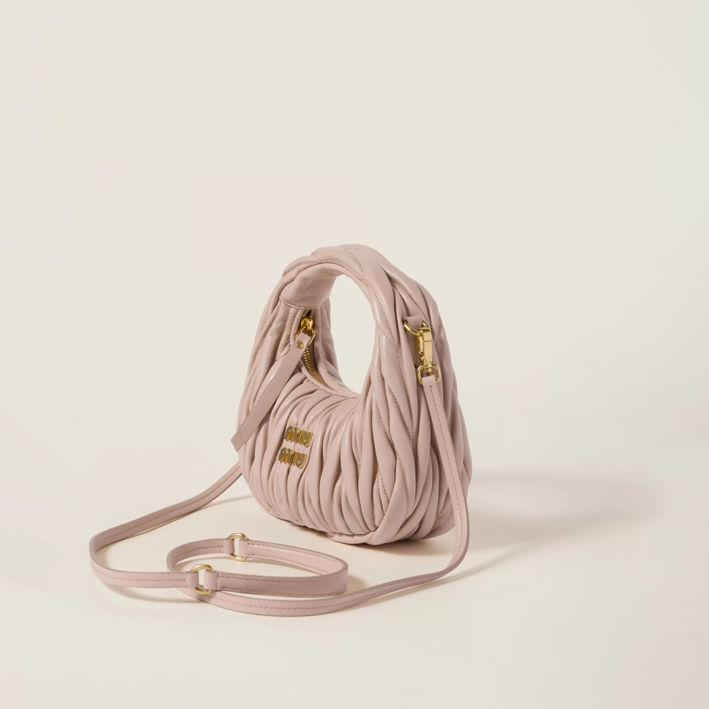 Wander matelassé nappa leather hobo mini-bag>Miu Miu Sale