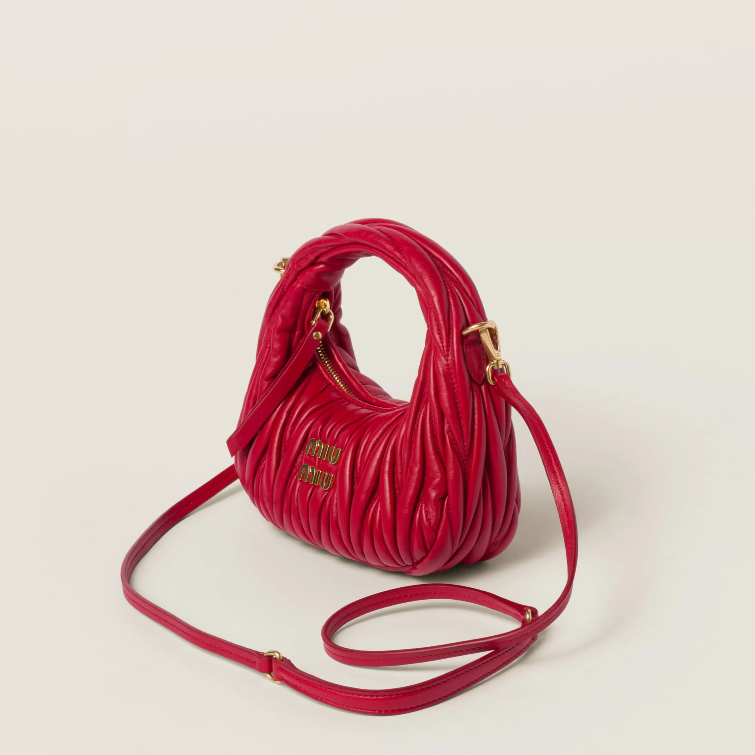 Wander matelassé nappa leather hobo mini-bag>Miu Miu Outlet