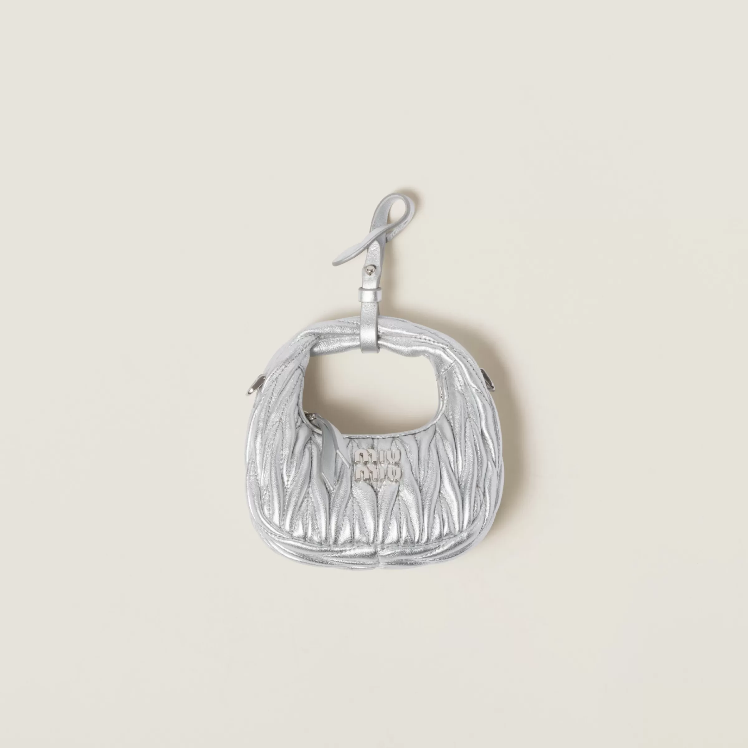 Wander matelassé nappa leather micro hobo bag>Miu Miu Flash Sale