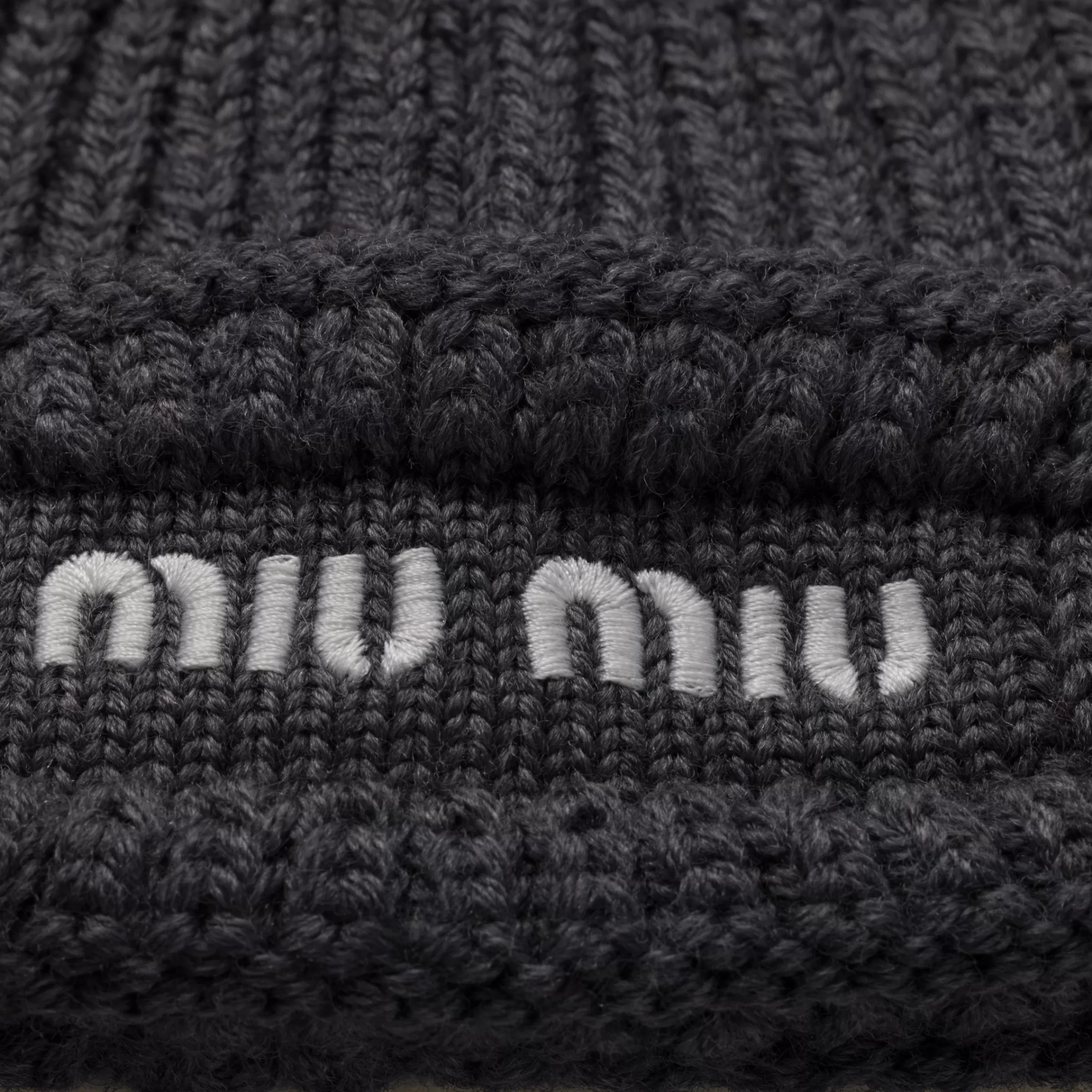 Wool beanie>Miu Miu Sale